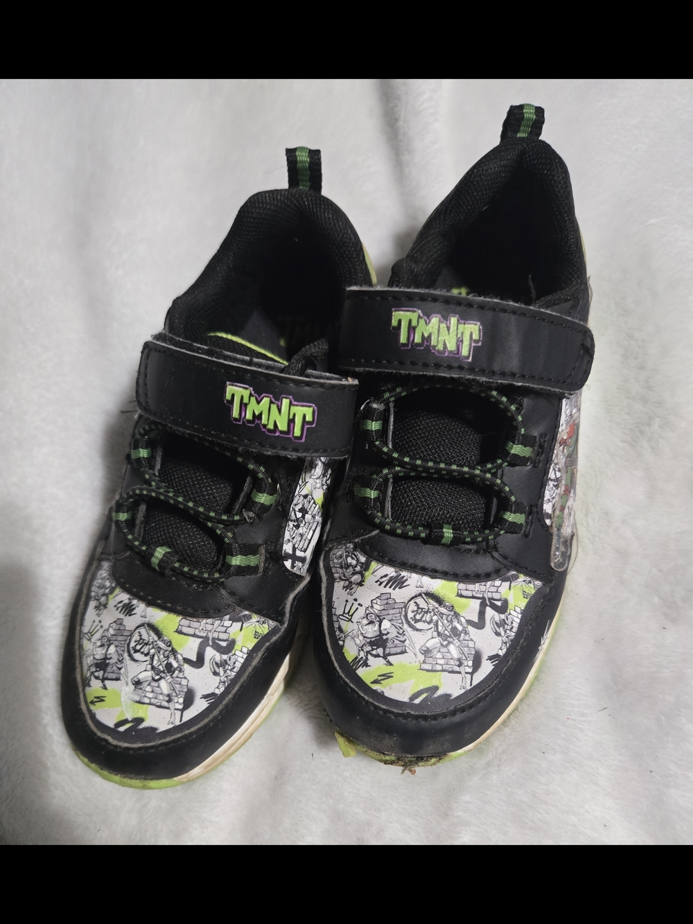 Boys TMNT Tennis Shoes 10